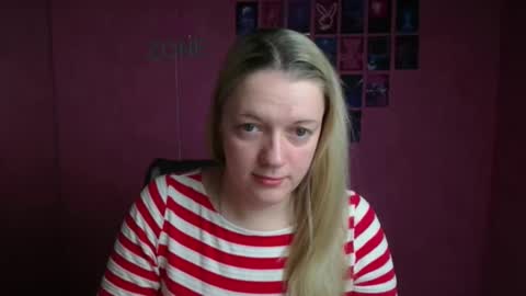 Snapshot of adele_missu chatting on November 19, 12:16 pm Adele online show from November 19, 12:16 pm