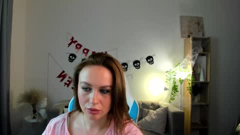 Snapshot of adele_rage chatting on October 30, 11:22 am Adele online show from October 30, 11:22 am