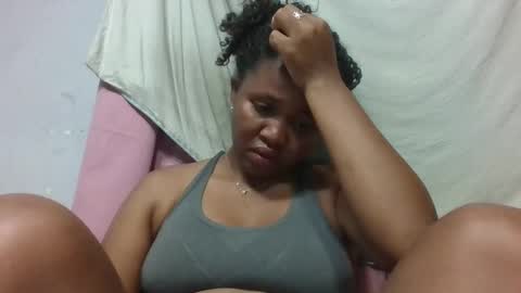 adelealy online show from February 6, 3:26 pm