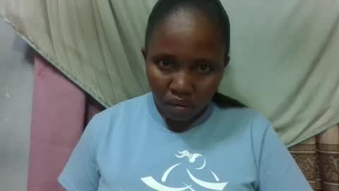 adelealy online show from April 26, 2:20 am