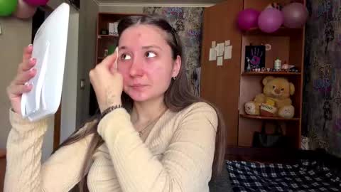 Snapshot of adeleapel chatting on March 23, 9:13 am Poly online show from March 23, 9:13 am