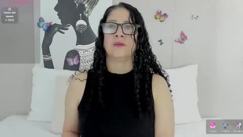 Adele Smithh online show from December 17, 11:38 am