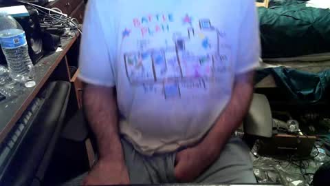 Snapshot of adelhi20 chatting on April 3, 6:22 am adelhi20 online show from April 3, 6:22 am