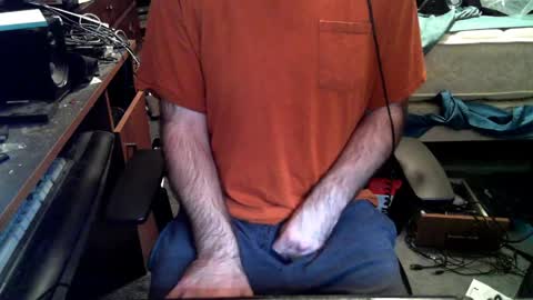 Snapshot of adelhi20 chatting on April 6, 6:20 pm adelhi20 online show from April 6, 6:20 pm