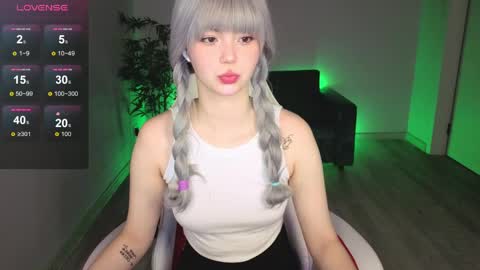 Adelina Pinky online show from June 8, 2:45 am