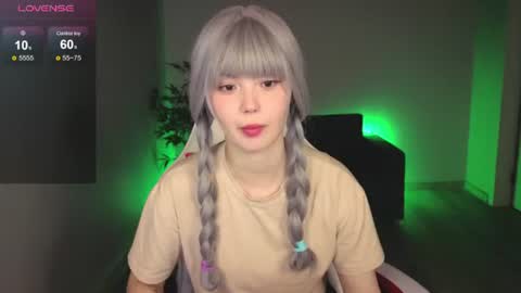 Adelina Pinky online show from June 15, 2:47 am