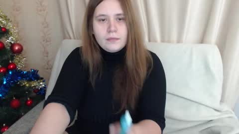 adelinalawson online show from January 12, 3:03 pm