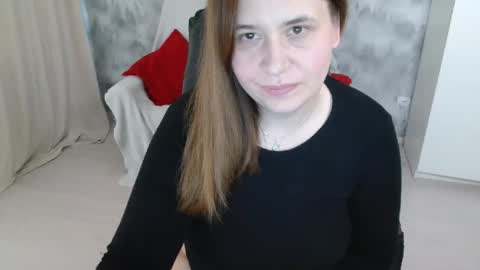 Snapshot of adelinalawson chatting on February 11, 10:31 am adelinalawson online show from February 11, 10:31 am