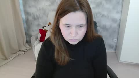 Snapshot of adelinalawson chatting on February 15, 9:52 am adelinalawson online show from February 15, 9:52 am