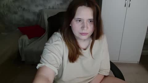 Snapshot of adelinalawson chatting on March 6, 4:47 pm adelinalawson online show from March 6, 4:47 pm