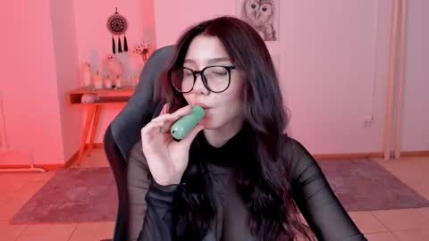 Your sweet girl online show from February 5, 8:57 pm