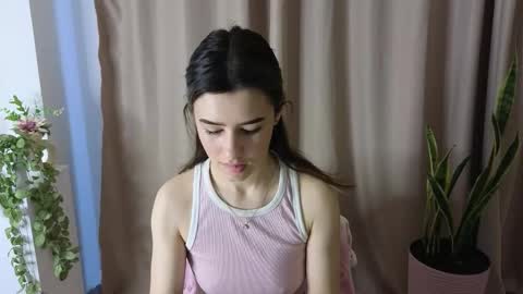 Snapshot of adellyy chatting on March 27, 10:48 am Adellyy online show from March 27, 10:48 am