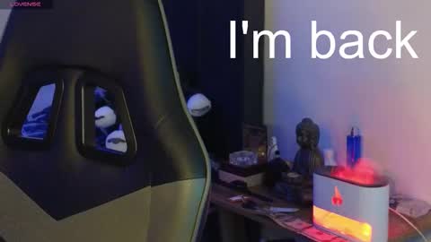 Ades online show from March 4, 5:35 am