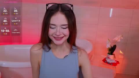 Snapshot of adet1a chatting on October 1, 12:55 pm Adetta online show from October 1, 12:55 pm