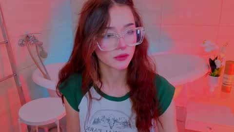 Snapshot of adet1a chatting on November 11, 11:21 am Adetta online show from November 11, 11:21 am