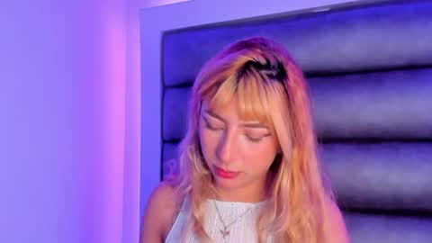 adhalee online show from February 7, 8:12 pm