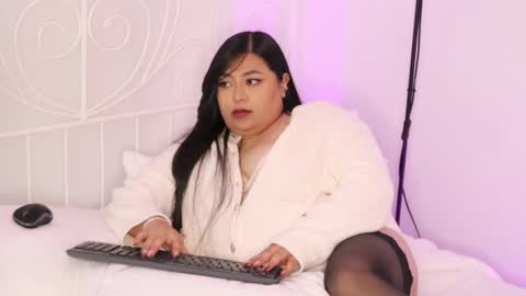 adia_ online show from January 13, 8:26 am
