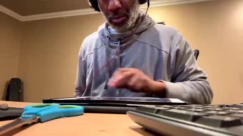 Snapshot of adick_ting chatting on January 16, 1:16 am adick_ting online show from January 16, 1:16 am