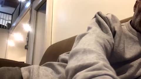 Snapshot of adick_ting chatting on October 25, 6:57 pm adick_ting online show from October 25, 6:57 pm