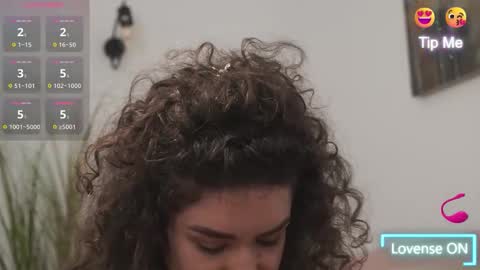 Snapshot of adisson_fox chatting on December 2, 7:14 am Adisson Fox online show from December 2, 7:14 am