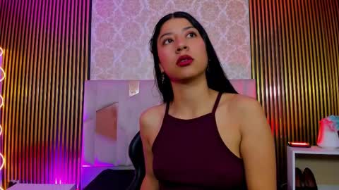 adisson_tay online show from November 18, 11:58 am