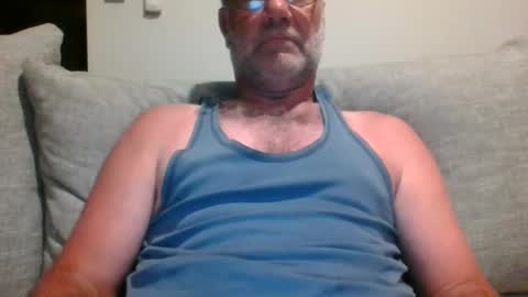 adjustable14 online show from February 20, 9:00 am