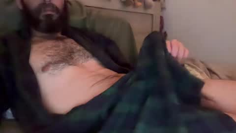 Snapshot of admri chatting on April 30, 1:56 am admri online show from April 30, 1:56 am