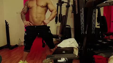 Adonis online show from February 3, 7:42 pm