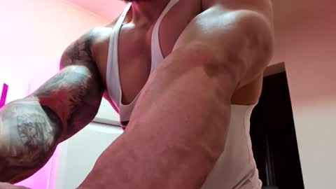 Adonis online show from November 5, 9:20 am