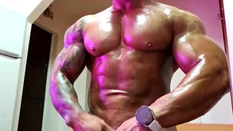 Snapshot of adonis_msc chatting on May 18, 8:58 pm Adonis online show from May 18, 8:58 pm