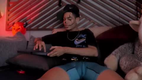 adonis_wb online show from October 20, 10:32 pm