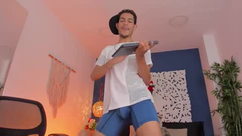 adonis_wb online show from November 14, 1:26 am