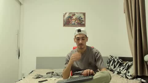 Snapshot of adonisgodr chatting on February 10, 4:22 pm ADONIS online show from February 10, 4:22 pm