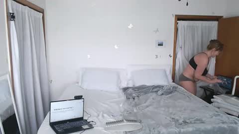 adorable22 online show from July 17, 4:34 pm