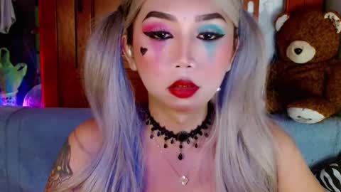 jasmine online show from December 3, 2:27 pm