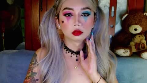 jasmine online show from December 14, 2:01 am