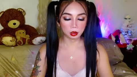 jasmine online show from February 12, 11:40 am