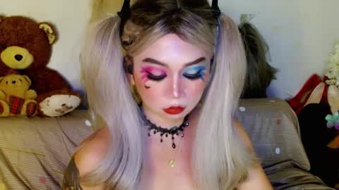jasmine online show from February 25, 11:11 pm