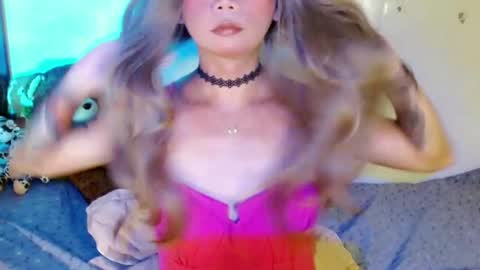 jasmine online show from June 26, 8:08 am