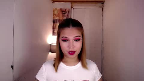 adorabletsforyouxx online show from November 10, 3:44 pm