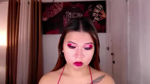 adorabletsforyouxx online show from June 2, 6:43 pm
