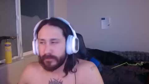 Snapshot of adoraso18 chatting on December 16, 2:49 am adoraso18 online show from December 16, 2:49 am