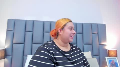 ANDREA PEREZ online show from January 22, 11:45 am