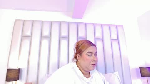 ANDREA PEREZ online show from June 5, 12:44 pm
