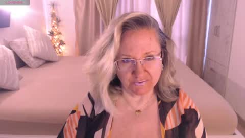 Cryna online show from January 12, 11:17 am