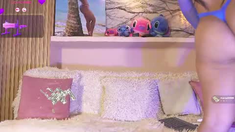 Adri crof online show from July 17, 4:08 am