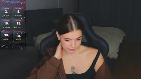 Snapshot of adri_dream chatting on November 28, 2:58 am Adriana online show from November 28, 2:58 am