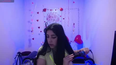 Adri  online show from February 24, 3:12 am