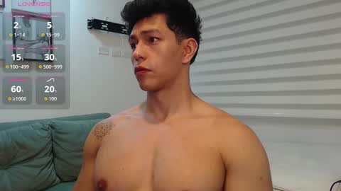 Snapshot of adrian_del_mar chatting on February 16, 4:47 pm Adrian del Mar online show from February 16, 4:47 pm