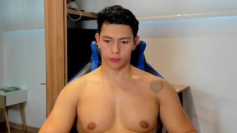 Adrian del Mar online show from May 26, 10:39 pm